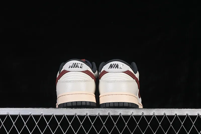 All categories Nk SB Dunk Series Nk SB Dunk Low High-end customized low-top sneakers Nike SB Dunk Low Beige Red Low-top casual sneakers WB0620-118